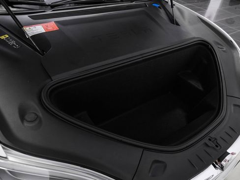 Used 2018 Tesla Model S 75D image 57