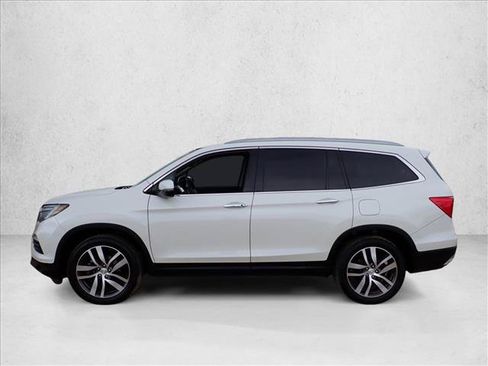 Used 2016 Honda Pilot Elite image 2