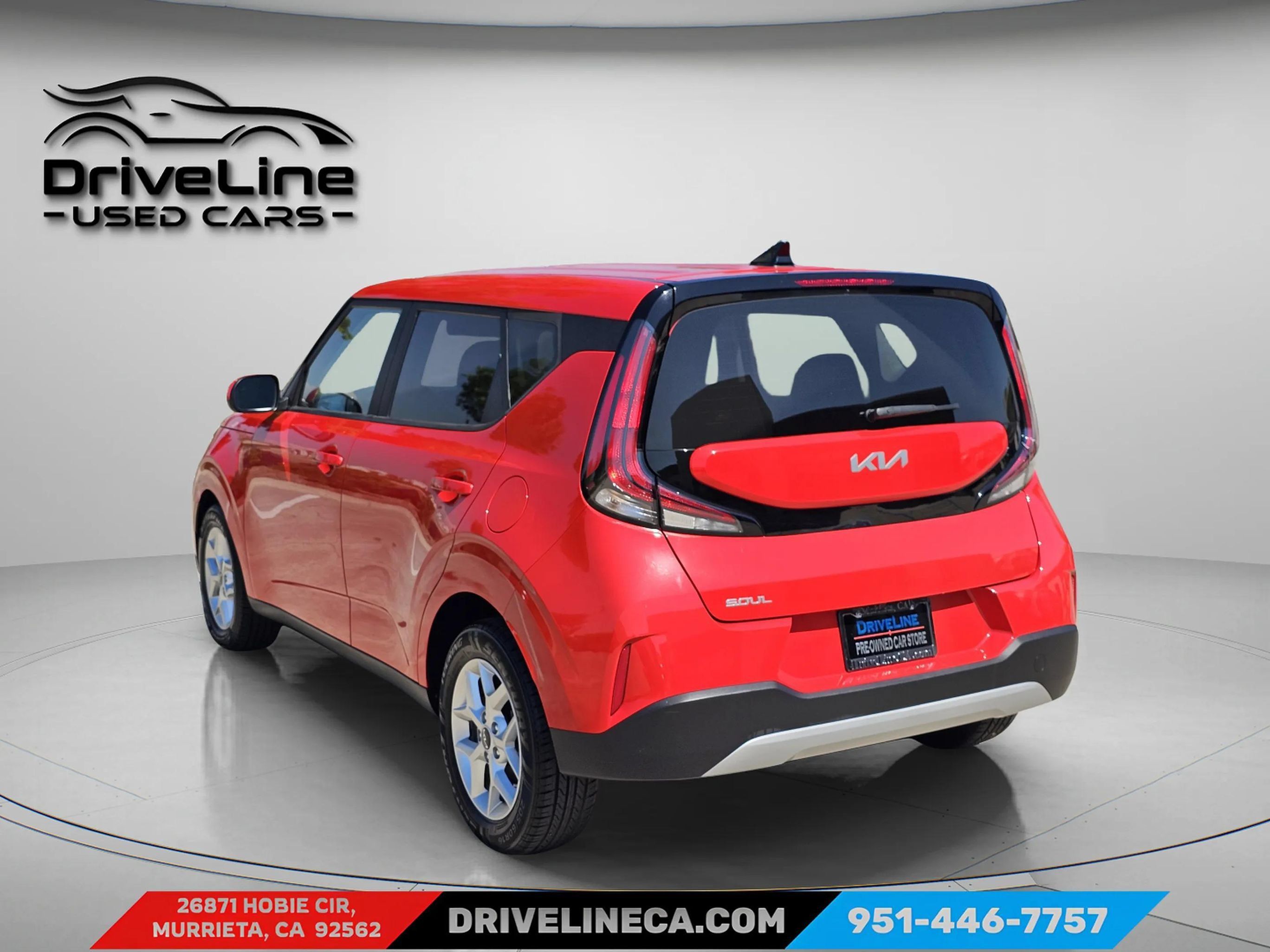 Used 2023 Kia Soul LX w/ Option Group 015 FWD image 12