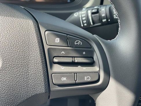 New 2026 Hyundai Venue SEL FWD image 9
