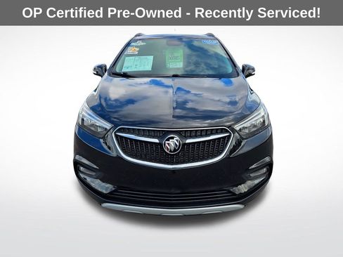 Used 2019 Buick Encore Sport Touring image 2