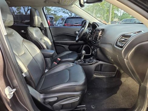 Used 2019 Jeep Compass Limited AWD/4WD image 20