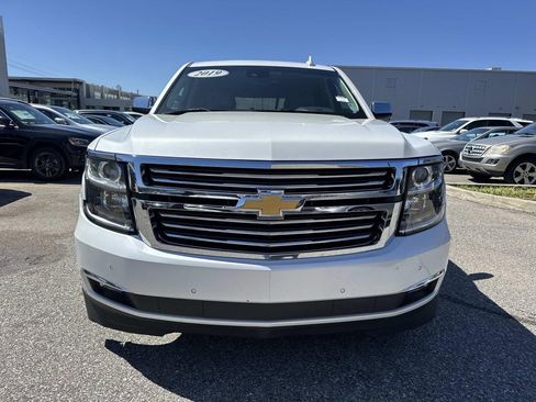 Used 2019 Chevrolet Tahoe Premier RWD image 2