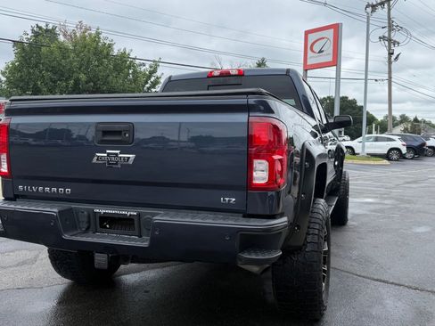 Used 2018 Chevrolet Silverado 1500 LTZ Z71 w/ Centennial Edition AWD/4WD image 12