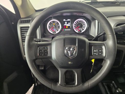 Used 2018 RAM 3500 Tradesman w/ Chrome Appearance Group image 25