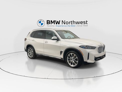 New 2026 BMW X5 xDrive40i AWD/4WD image 6