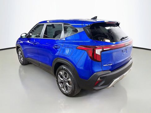 Used 2024 Kia Seltos LX AWD/4WD image 8