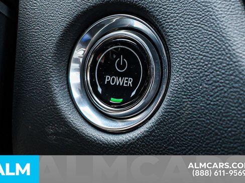 Used 2025 Cadillac Lyriq Luxury image 41