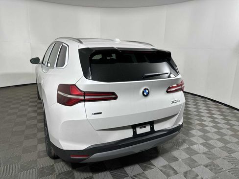 New 2026 BMW X3 xDrive30 image 3