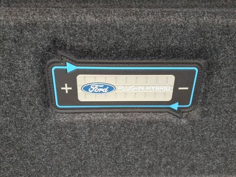 Used 2020 Ford Fusion Energi Titanium image 15