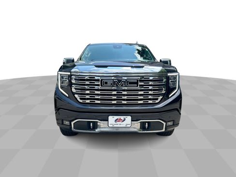 Certified 2023 GMC Sierra 1500 Denali AWD/4WD image 3