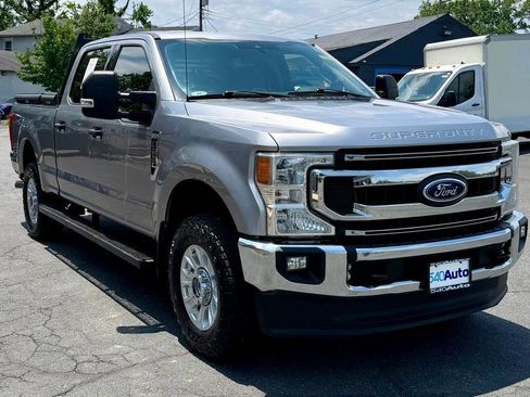 Used 2020 Ford F250 XLT w/ XLT Value Package AWD/4WD image 4