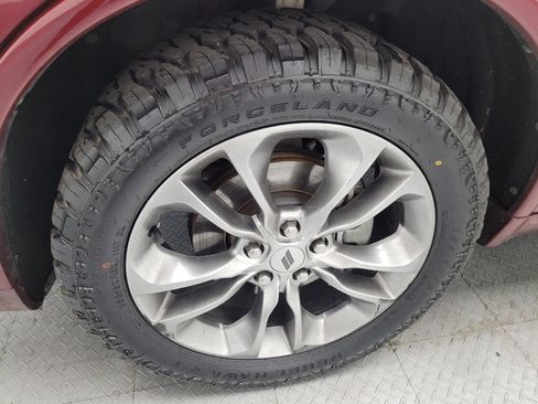 Used 2020 Dodge Durango GT image 31