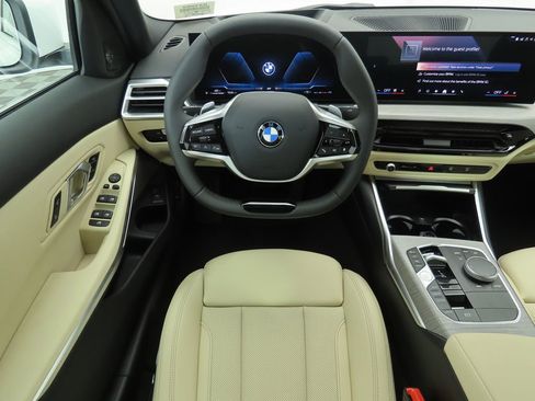 New 2026 BMW 330i Sedan w/ Premium Package image 10