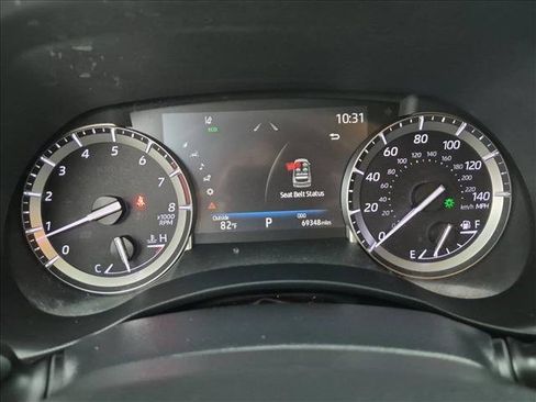 Used 2022 Toyota Highlander Limited FWD image 11
