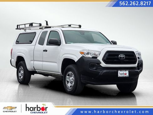 Used 2023 Toyota Tacoma SR image 1