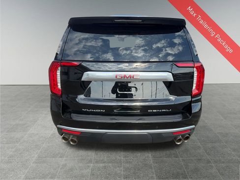 Used 2023 GMC Yukon Denali w/ Advanced Technology Package image 5