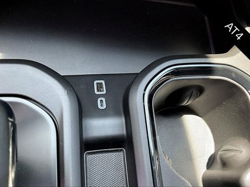 Used 2024 GMC Sierra 1500 AT4 w/ Technology Package image 16