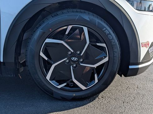 Certified 2024 Hyundai Ioniq 5 SEL RWD image 8