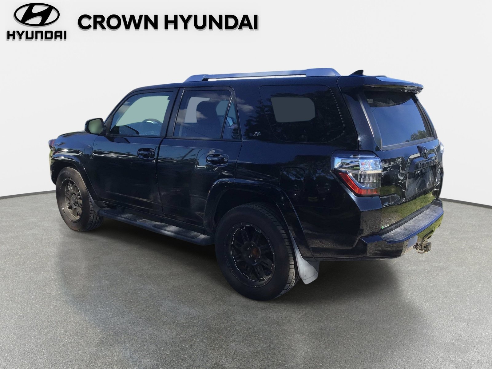 Used 2016 Toyota 4Runner SR5 RWD image 6