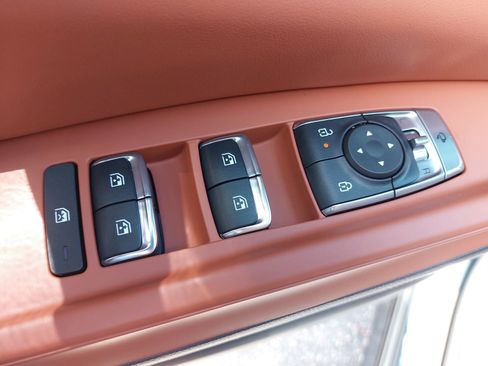 New 2026 Kia Carnival SX Prestige FWD image 30