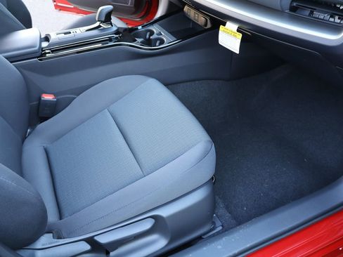 New 2026 Toyota Prius LE AWD/4WD image 28