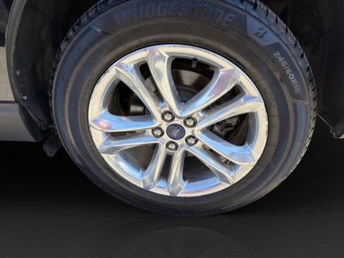 Used 2016 Ford Edge SEL w/ Equipment Group 201A AWD/4WD image 22