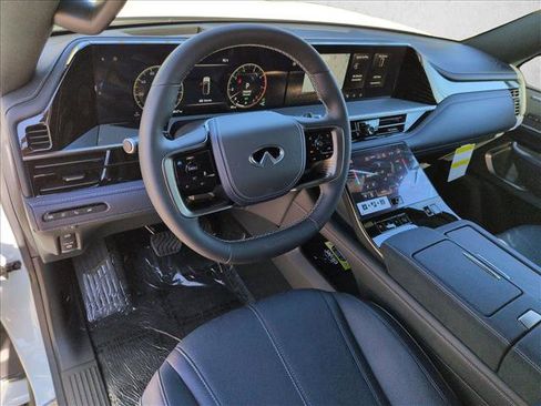 New 2026 INFINITI QX80 4WD image 3