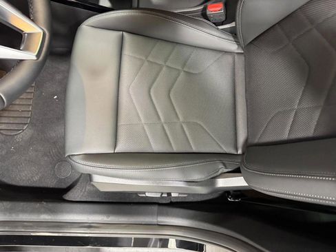 New 2026 BMW X2 xDrive28i w/ Technology Package image 24