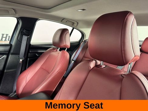 Used 2025 MAZDA MAZDA3 s image 11