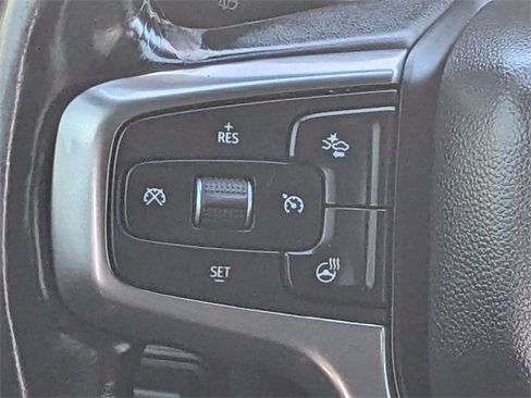 Used 2021 Chevrolet Suburban Premier w/ Premium Package image 23