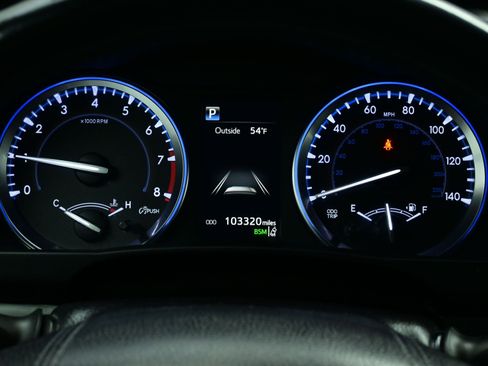 Used 2017 Toyota Highlander XLE image 26