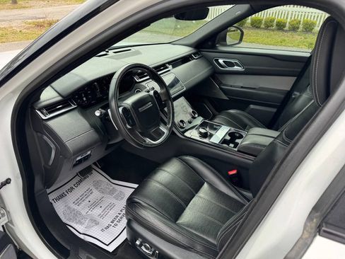 Used 2018 Land Rover Range Rover Velar R-Dynamic HSE AWD/4WD image 9