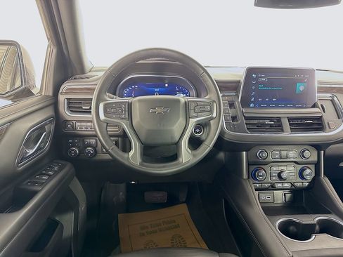 Used 2023 Chevrolet Suburban Z71 w/ Z71 Off-Road Package AWD/4WD image 25