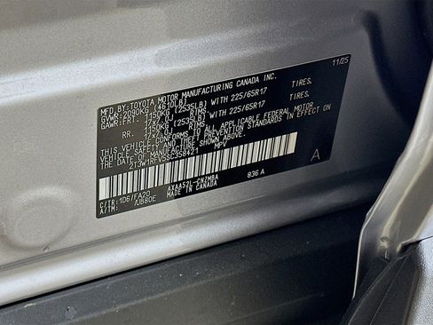 Used 2025 Toyota RAV4 XLE w/ Convenience Package image 12