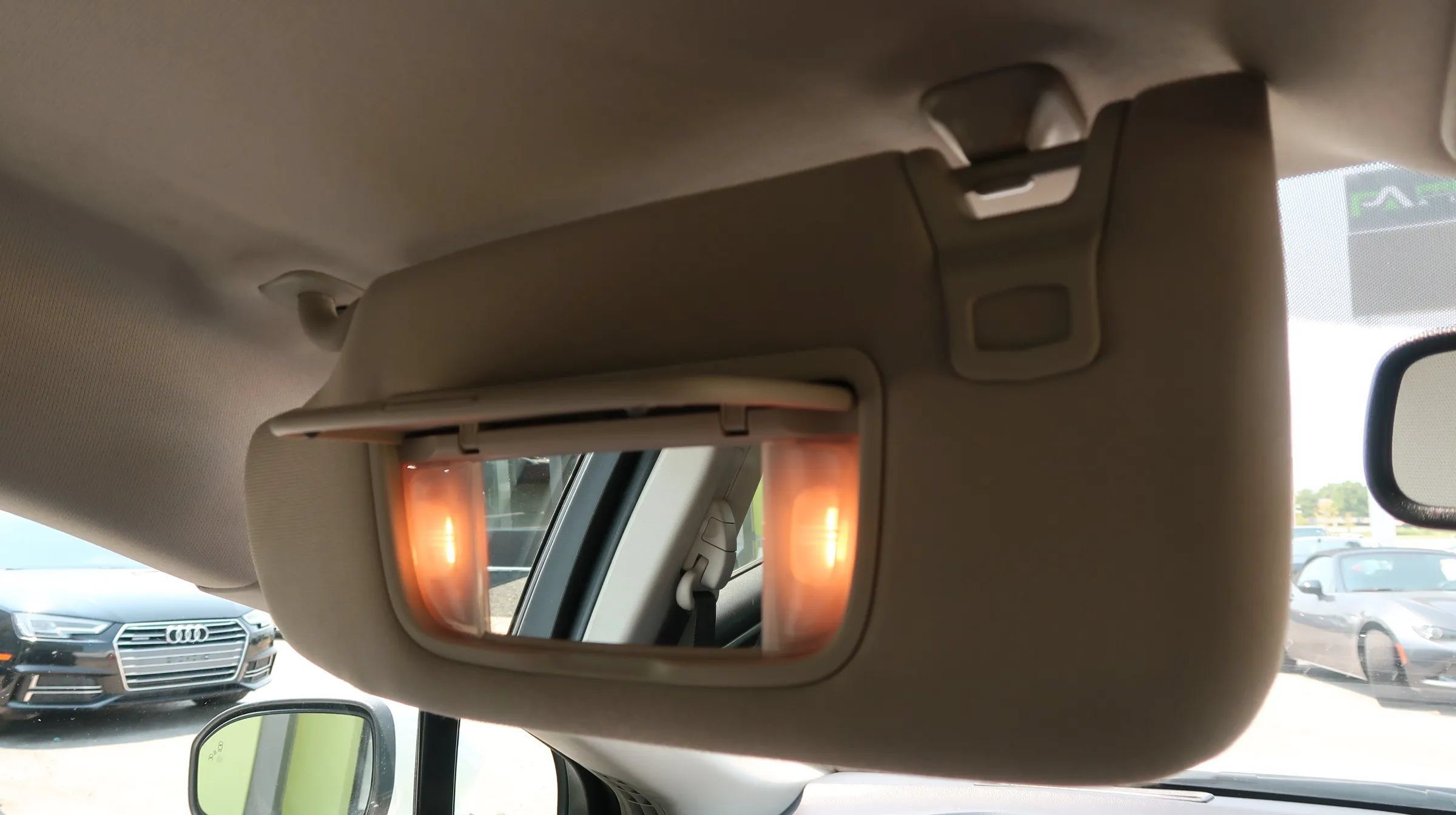 Used 2019 Ford Fusion SE FWD image 41