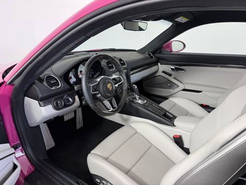 Certified 2025 Porsche 718 Cayman GTS RWD image 4