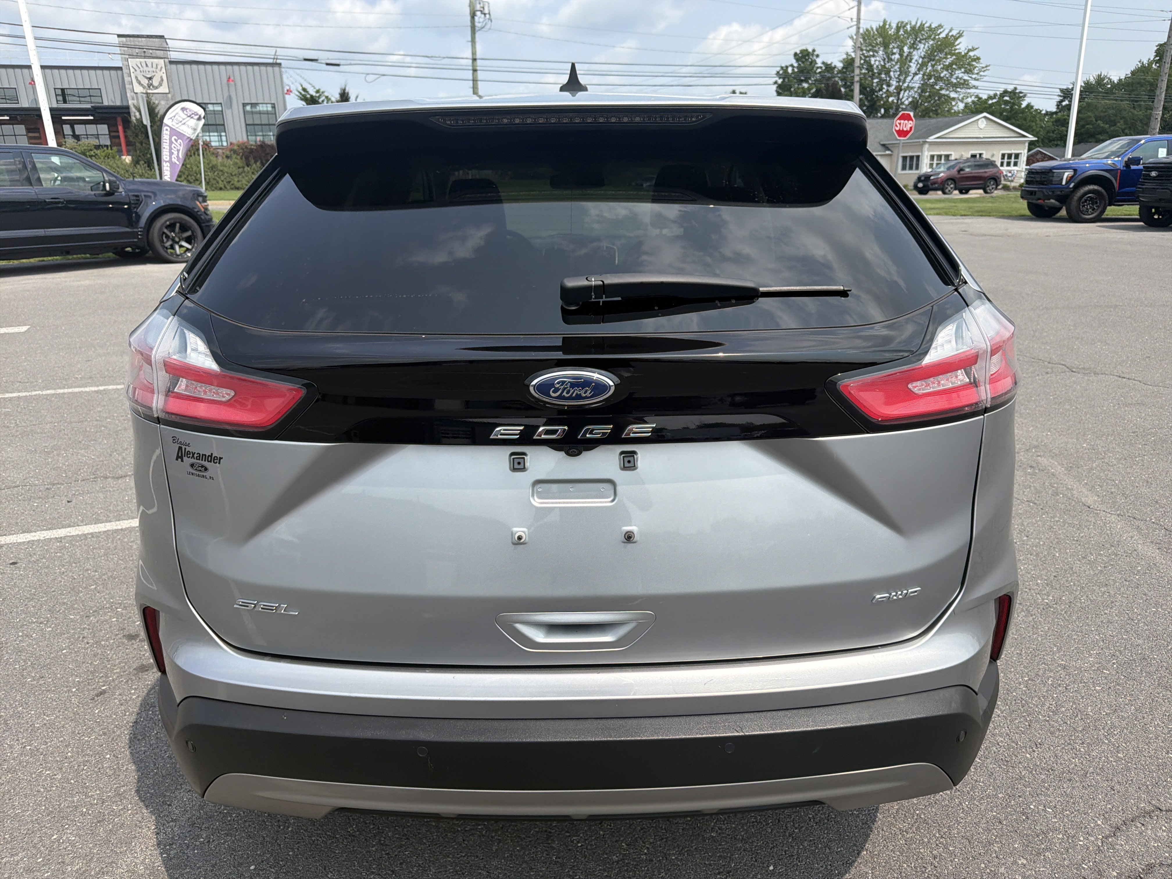 Certified 2024 Ford Edge SEL AWD/4WD image 4