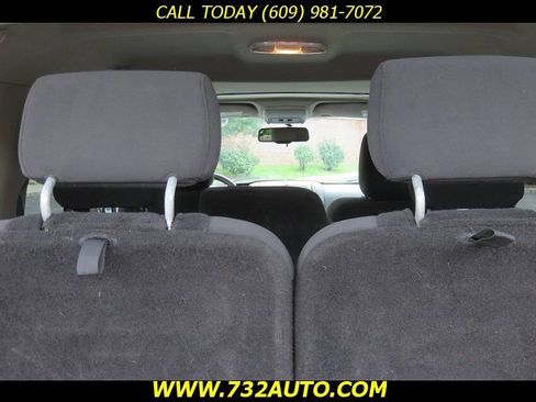 Used 2009 Ford Explorer XLT image 36