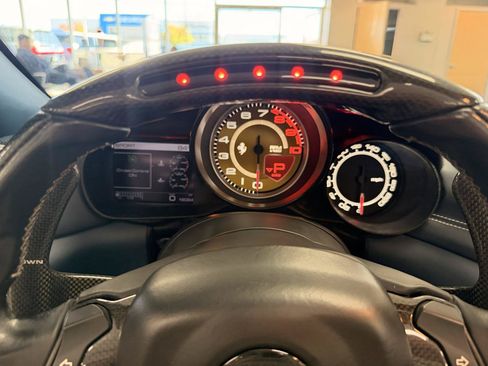 Used 2015 Ferrari California T RWD image 15