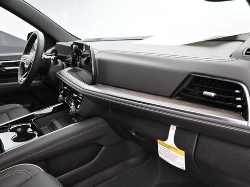 New 2025 Chevrolet Suburban Premier w/ Sun And Tow Package image 45