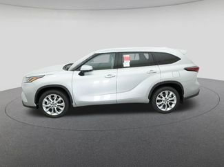 New 2025 Toyota Highlander Limited AWD/4WD video 3