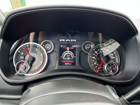 Used 2024 RAM 3500 Big Horn image 36