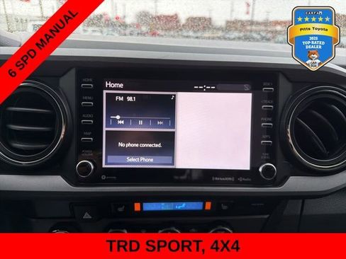 Used 2022 Toyota Tacoma TRD Sport w/ TRD Premium Sport Package image 21
