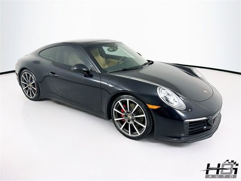 Used 2017 Porsche 911 Carrera S image 4