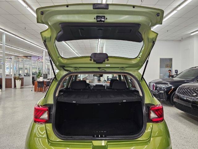 Used 2021 Hyundai Venue SEL FWD image 36