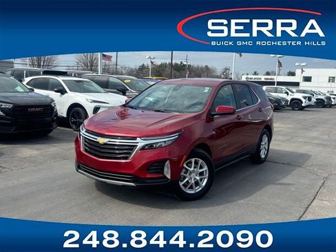 Used 2024 Chevrolet Equinox LT w/ LPO, Floor Liner Package image 1