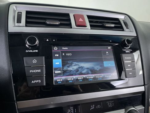 Used 2019 Subaru Outback 2.5i AWD/4WD image 14