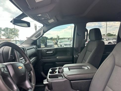 Used 2022 Chevrolet Silverado 2500 Custom w/ Custom Value Package AWD/4WD image 32
