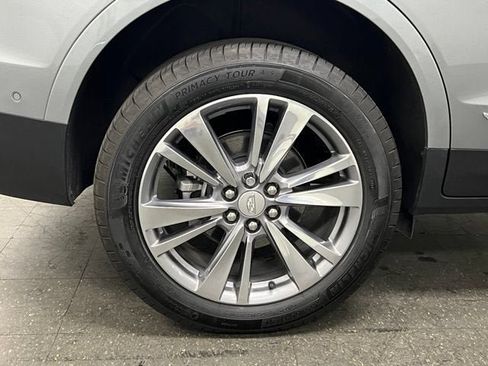 Used 2025 Cadillac XT5 Premium Luxury w/ Technology Package AWD/4WD image 12
